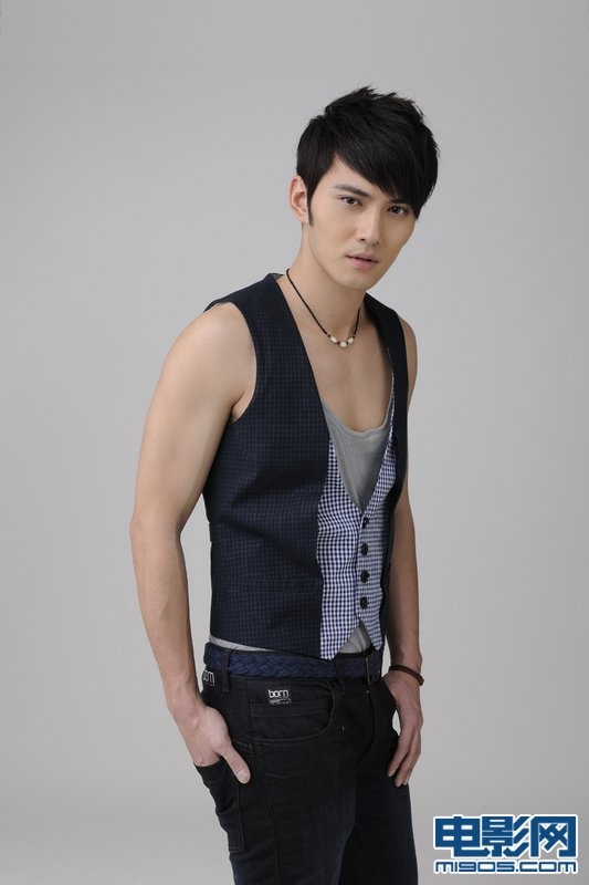 ‘IM电竞平台’福州医院怎么治疗腰椎间盘突出(图2) IM电竞平台