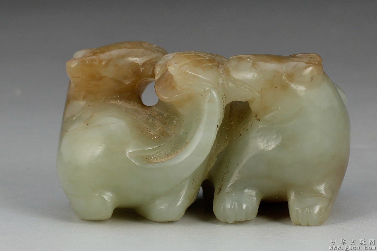 IM电竞_球星女友系列-皇马巨星哈梅斯罗德里格斯女友香侬-德-利马(图1) IM电竞平台