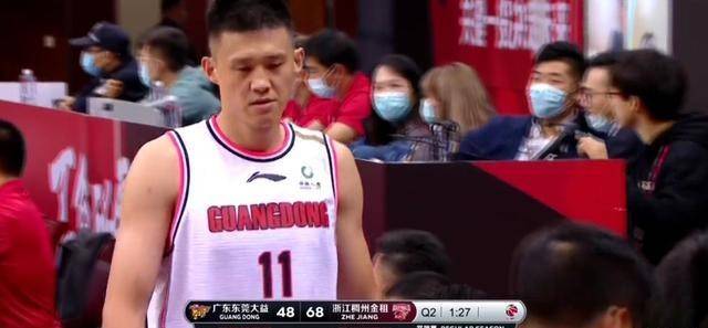 IM电竞官网|
浙江男篮刘泽一进攻犯规撞倒周鹏 裁判吹罚周鹏假摔让人目瞪口呆(图3) IM电竞官网|
浙江男篮刘泽一进攻犯规撞倒周鹏 裁判吹罚周鹏假摔让人目瞪口呆(图3)