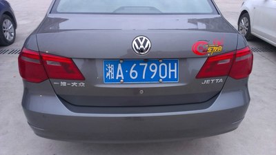 IM电竞平台-
詹姆斯晒出新战靴 “灭霸”配色亮眼 设计师被质疑“江郎才尽”(图1) IM电竞平台