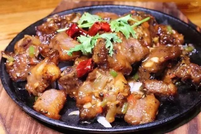 广州白云区、芳村区幼儿园如何选?家长评论给意见‘IM电竞平台’(图1) IM电竞官网