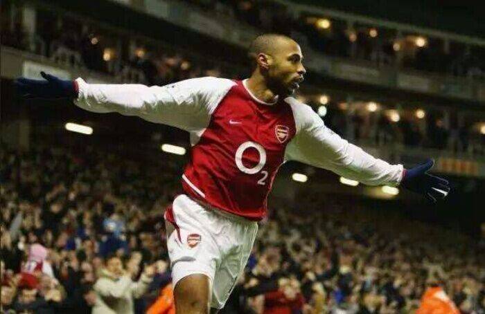 
法国5伟大球星！2前锋3中场 普拉蒂尼仅排第2 第1十分经典_IM电竞平台(图5)